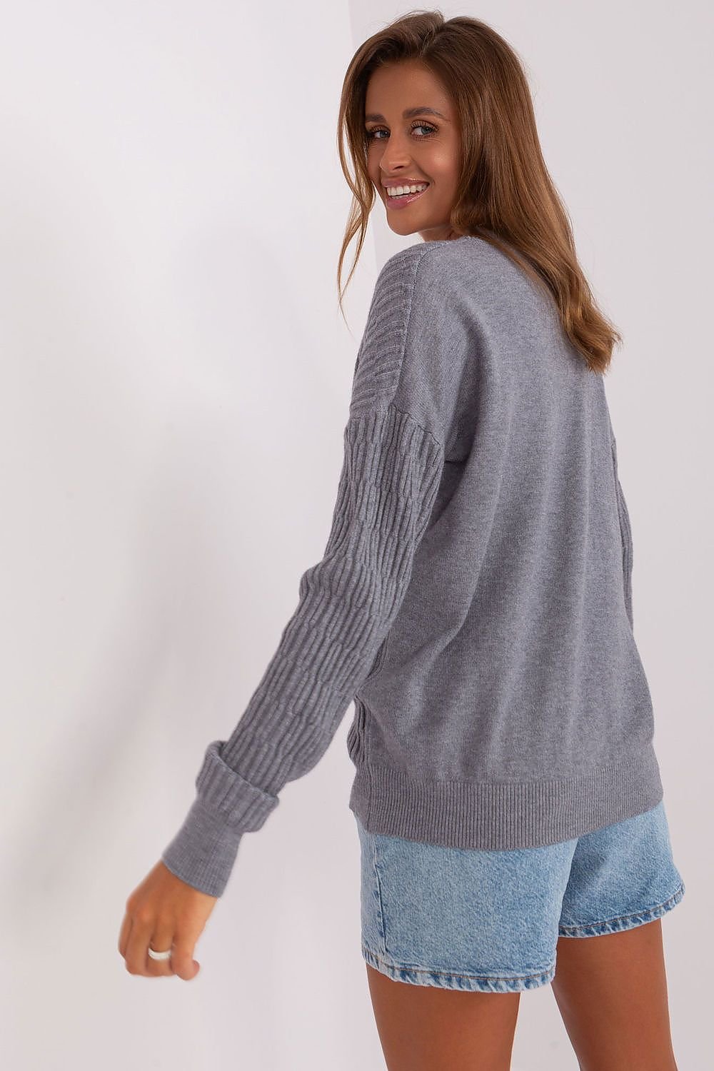 Pullover Model 185727 AT - Tomorrow Style