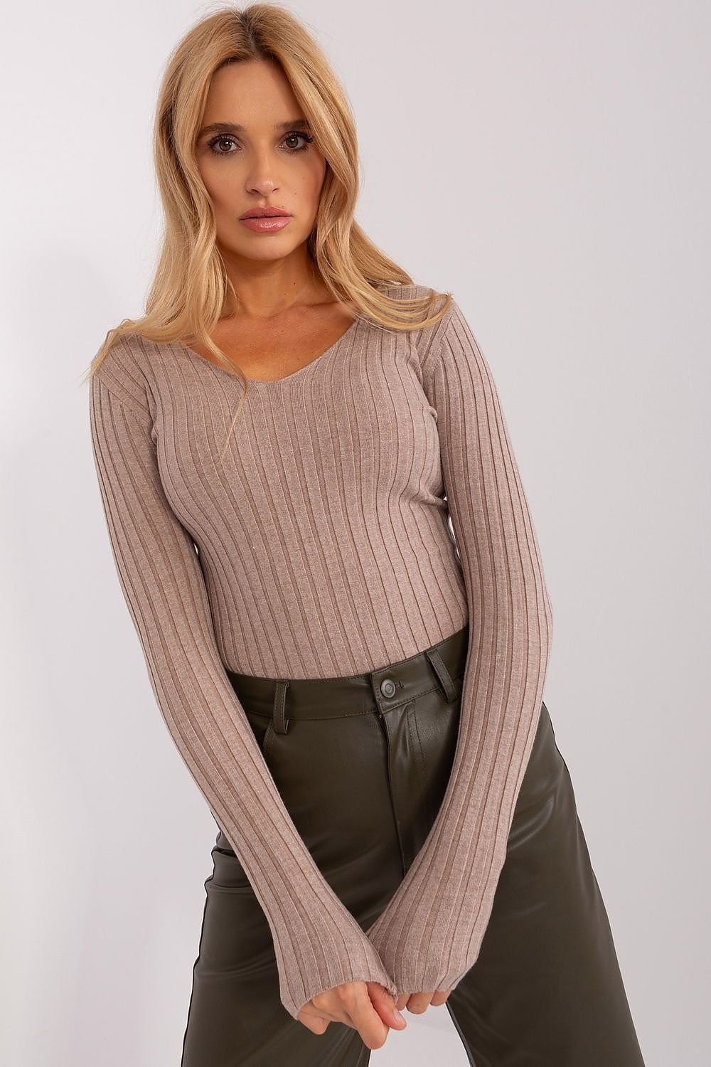 Pullover Model 189715 Factory Price - Tomorrow Style