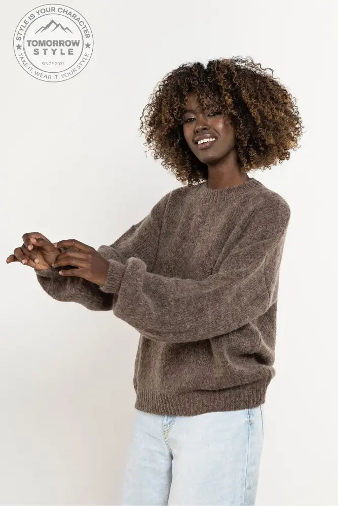 Pullover Model 220849 awama - Tomorrow Style