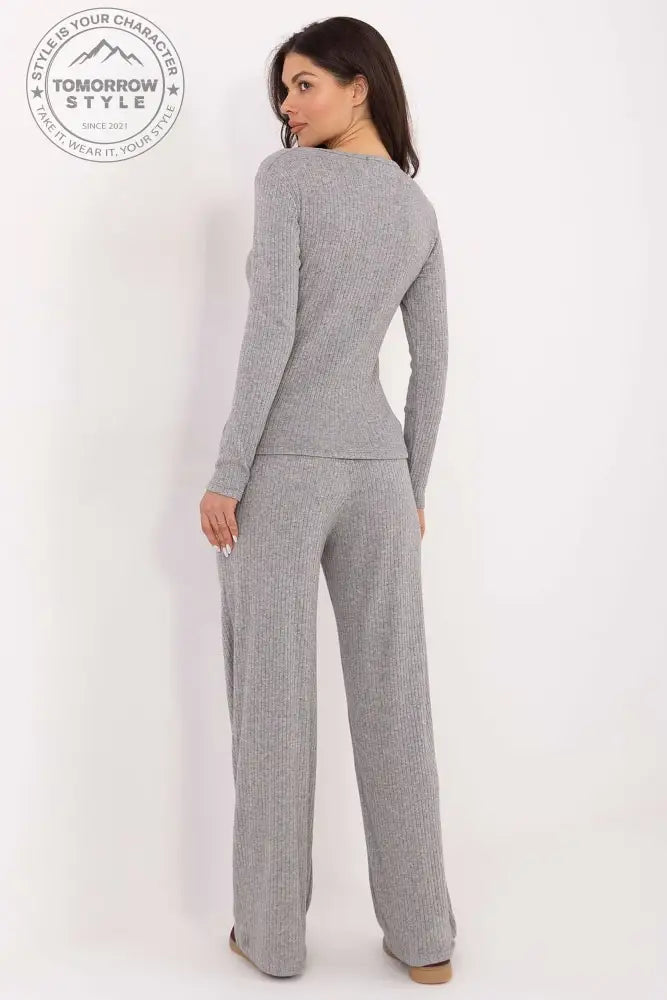 Pullover Model 221374 Factory Price - Tomorrow Style