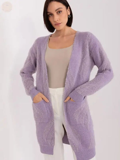 Purple Perfection Cardigan: Bleiben Sie stilvoll und gemütlich - Tomorrow Style