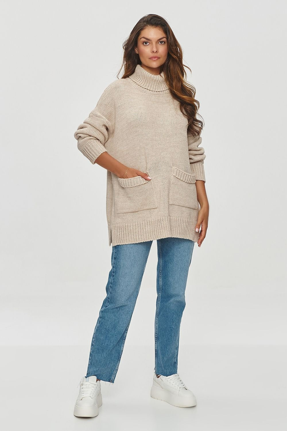 Rollkragenpullover Model 202969 Makadamia - Tomorrow Style