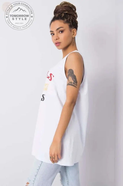 Schlankes, ärmelloses Tanktop mit dekorativem Schriftzug - Tomorrow Style