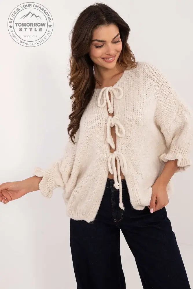 Strickjacken und der klassische 3/4 - Ärmelpullover mit Twist. - Tomorrow Style