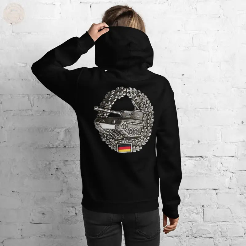 Tank Badge Triumph Hoodie: Bleiben Sie gemütlich mit Stil! - Tomorrow Style