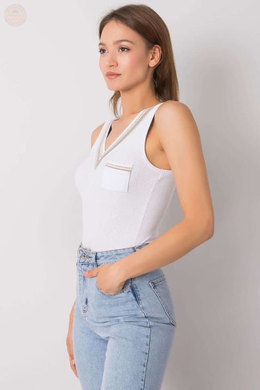 Tanktop mit herzförmiger Tasche - Tomorrow Style