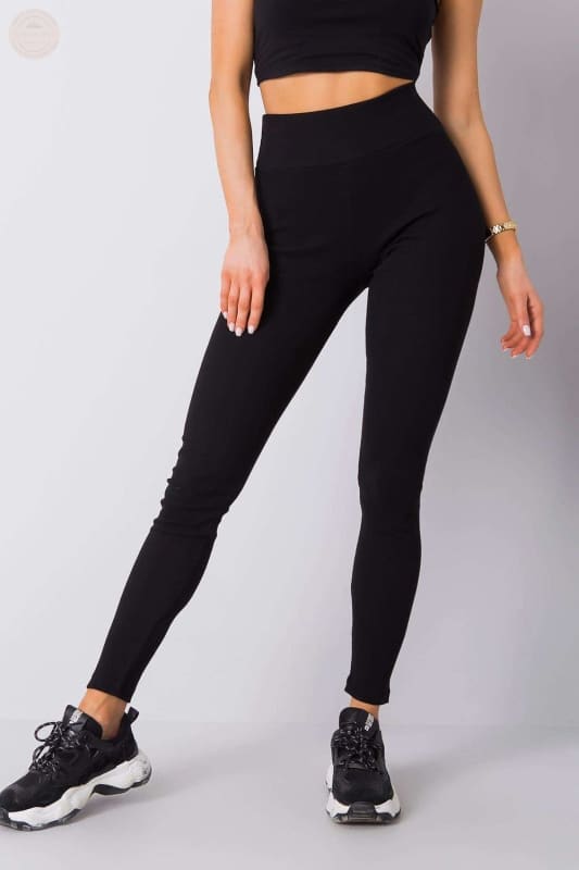 Ultimative gerippte Leggings mit hoher Taille: Breite der - Tomorrow Style