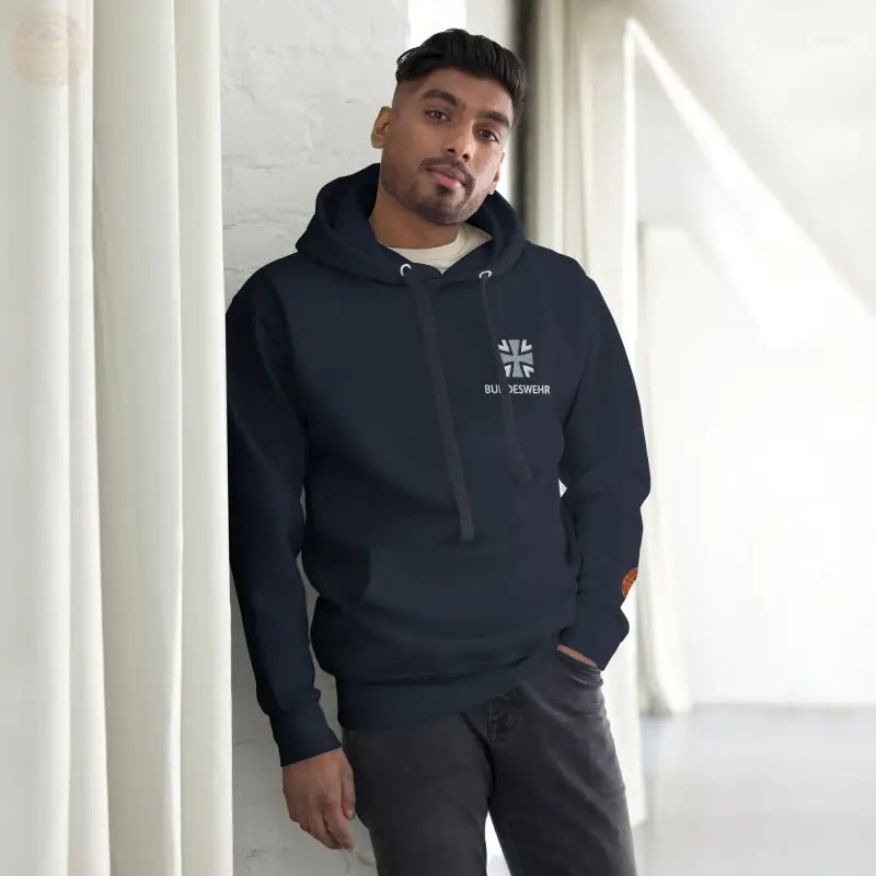 Ultimativer Komfort: Premium - Hoodie der Bundeswehr mit Stickerei - Tomorrow Style