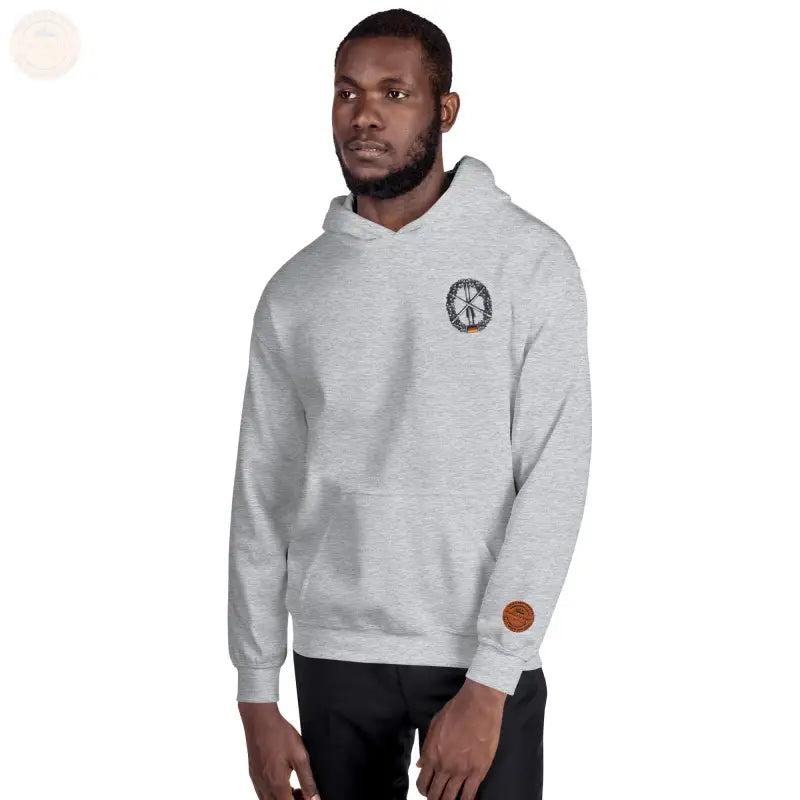 Ultimativer Premium - Hoodie der Bundeswehr: Gemütlich, stylisch, weich! - Tomorrow Style