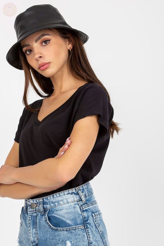 Ultimatives Komfort - Shirt mit V - Ausschnitt – ideal für den Alltag - Tomorrow Style