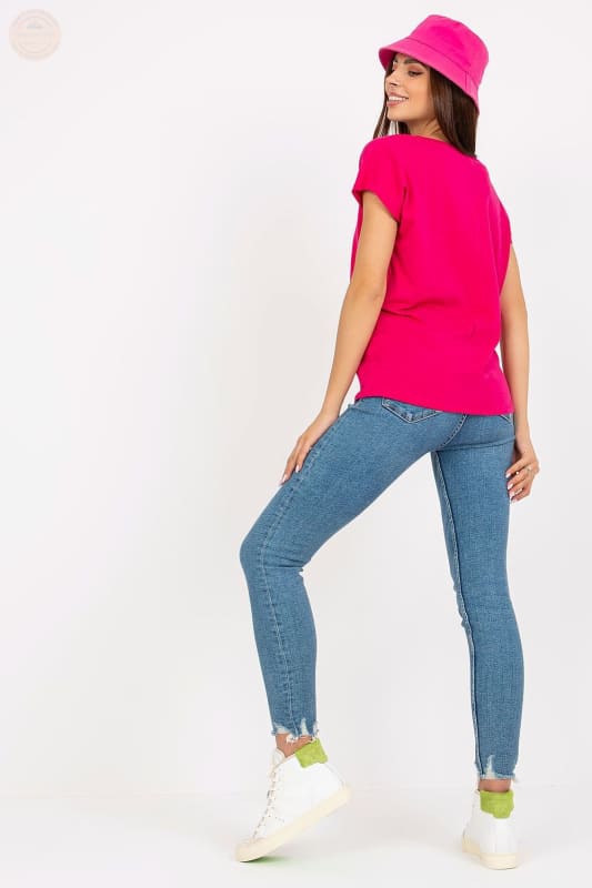 Ultimatives Komfort - Shirt mit V - Ausschnitt – ideal für den Alltag - Tomorrow Style