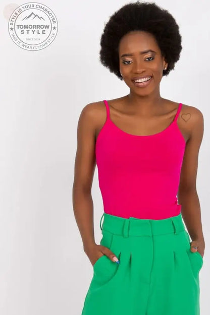 Ultimatives trägerloses T-Shirt: Stil und Komfort! - Tomorrow Style