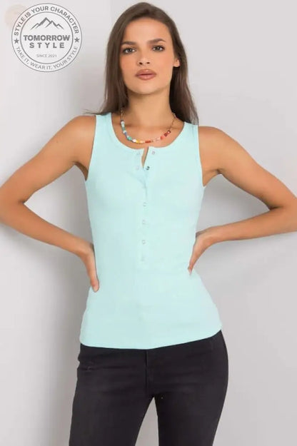 Ungeknöpfte Oberteile: Die perfekte Möglichkeit, deine Garderobe aufzufrischen! - Tomorrow Style