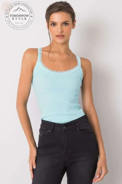 Verführerisches gestreiftes Top: Mode und Komfort! - Tomorrow Style