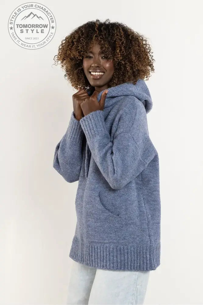 Weicher Oversize Pullover mit Kaputze - Tomorrow Style