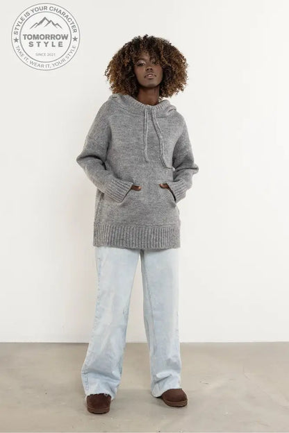 Weicher Oversize Pullover mit Kaputze - Tomorrow Style